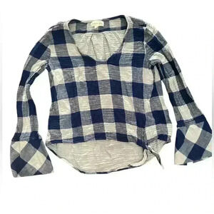 Cloth & Stone Anthropologie Blue Buffalo Plaid
Gauzy Cotton Top Size Small